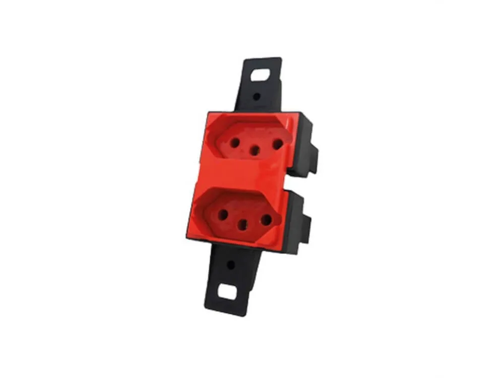 Conjunto De 2 Tomadas Distanciada 2P+T 20A Vermelha Lumibras